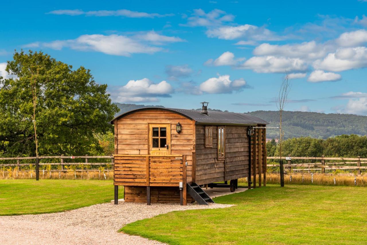 Ashwood Shepherd Hut -Ockeridge Rural Retreats Lägenhet Worcester Exteriör bild