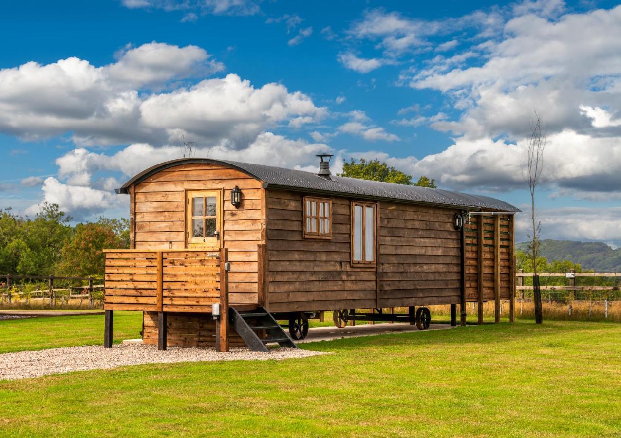 Ashwood Shepherd Hut -Ockeridge Rural Retreats Lägenhet Worcester Exteriör bild