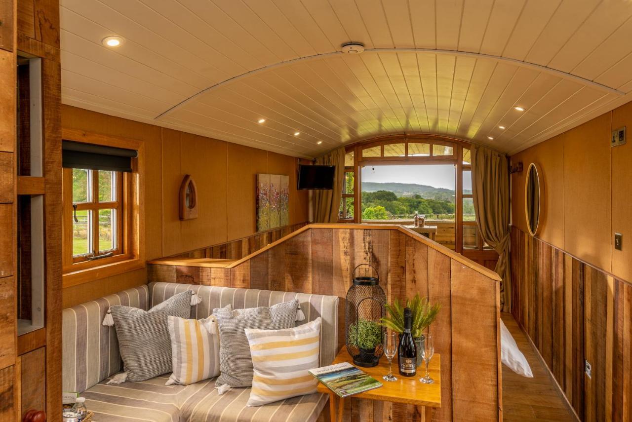 Ashwood Shepherd Hut -Ockeridge Rural Retreats Lägenhet Worcester Exteriör bild